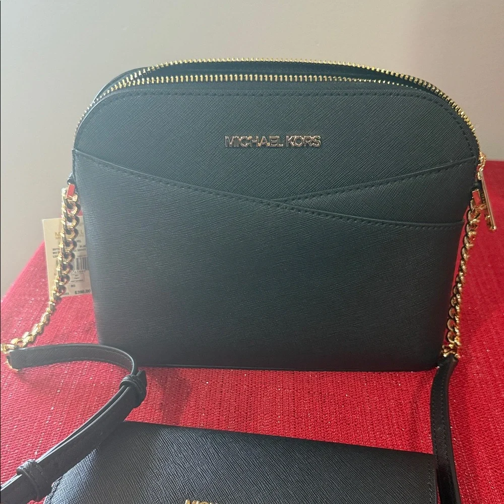Michael Kors Black Crossbody Bag with Wallet - Picture 2 of 7